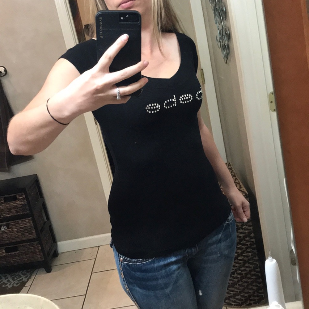 Bebe black graphic tee